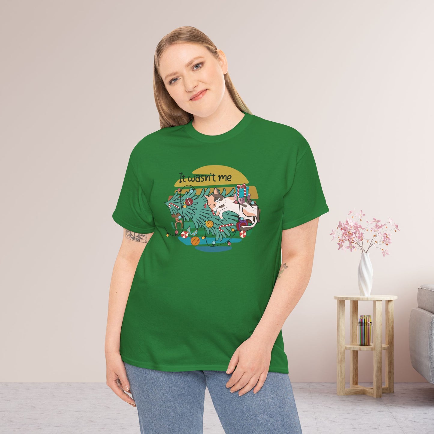 It Wasn't Me Funny Cat Christmas Heavy Cotton Tee - Cat Lovers Christmas Gift