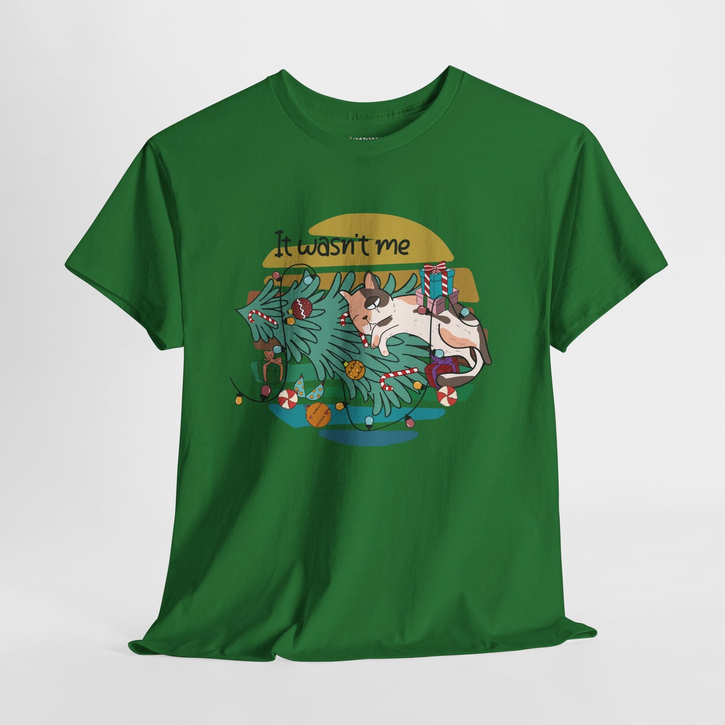 It Wasn't Me Funny Cat Christmas Heavy Cotton Tee - Cat Lovers Christmas Gift