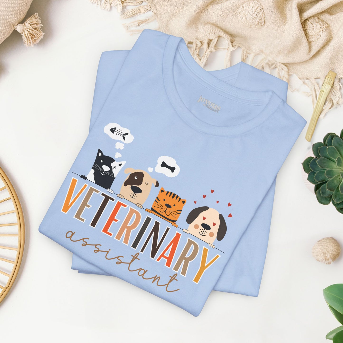Cute Veterinary Assistant Soft Cotton Tee with Dogs and Cats for VET Assistant