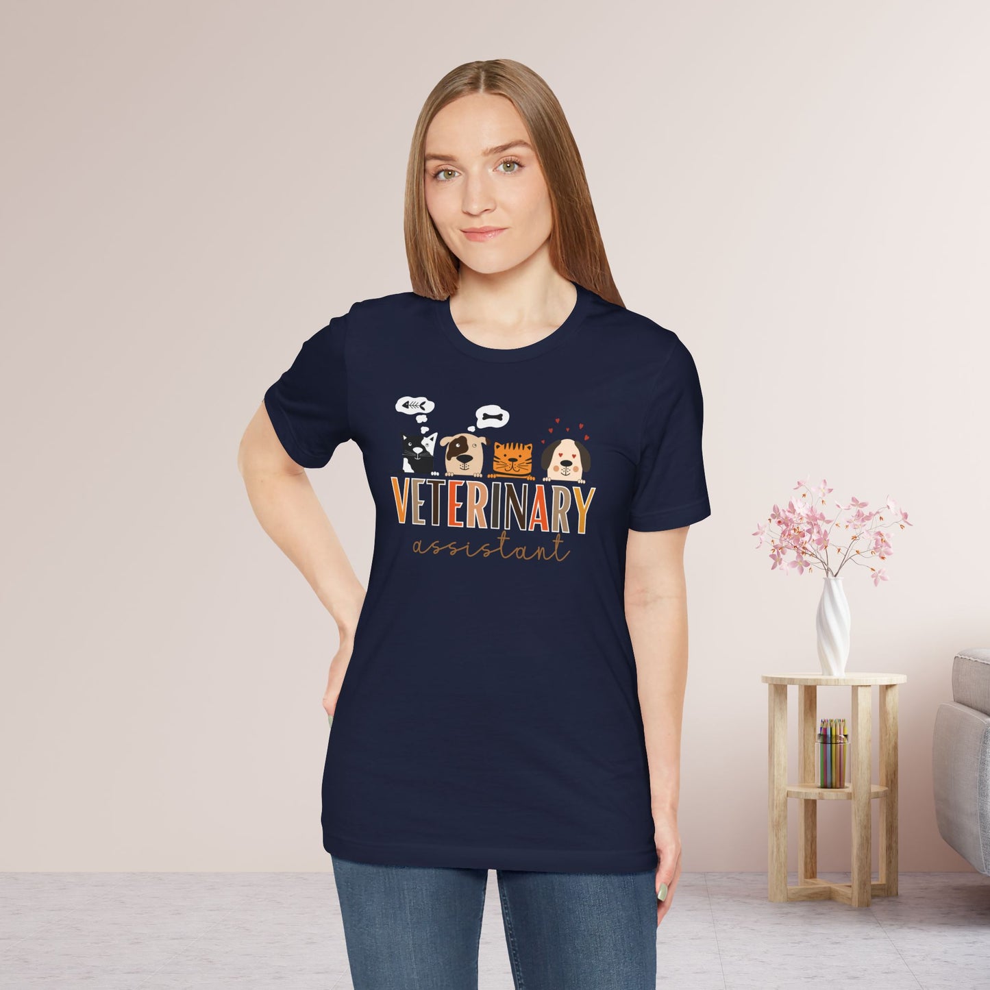 Cute Veterinary Assistant Soft Cotton Tee with Dogs and Cats for VET Assistant
