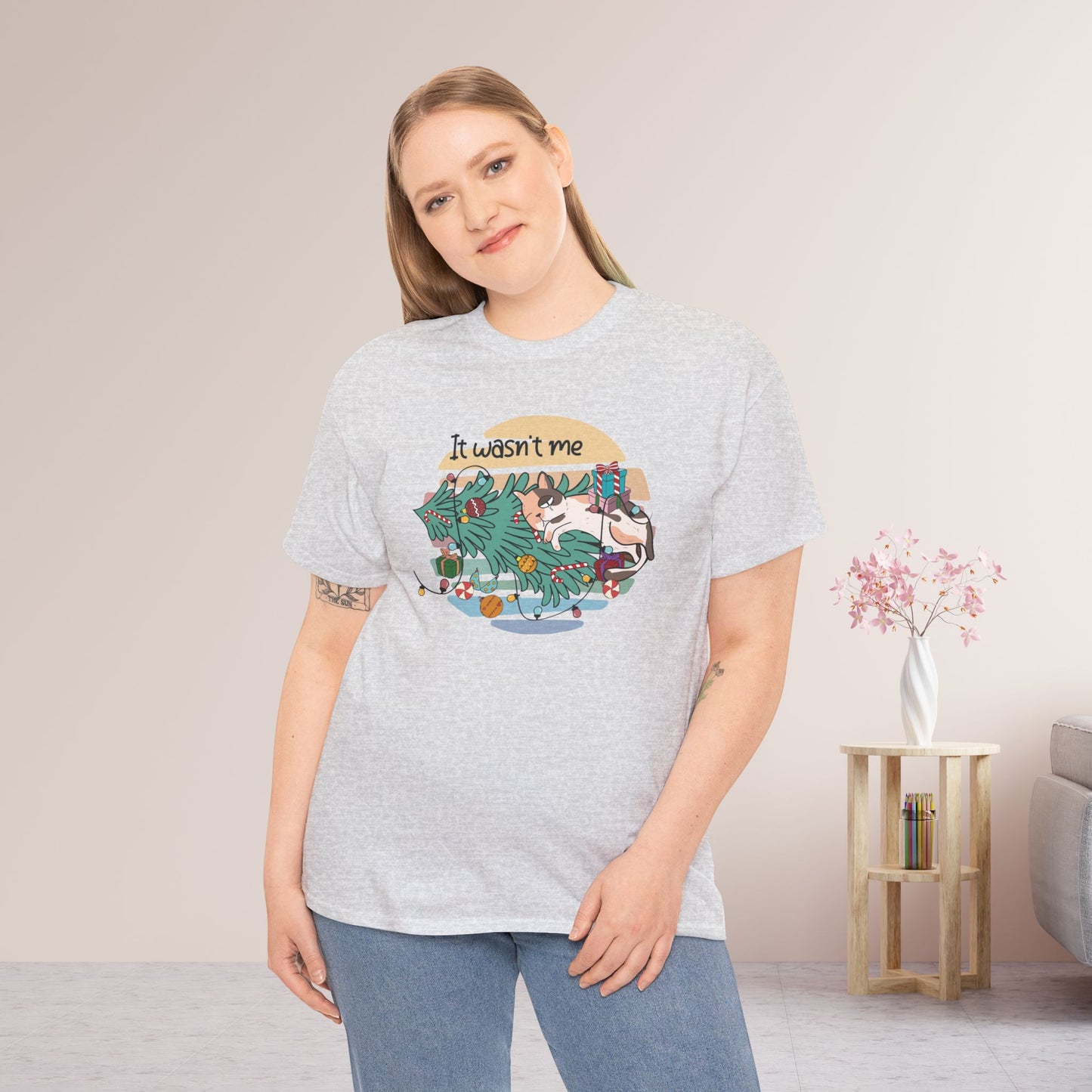 It Wasn't Me Funny Cat Christmas Heavy Cotton Tee - Cat Lovers Christmas Gift