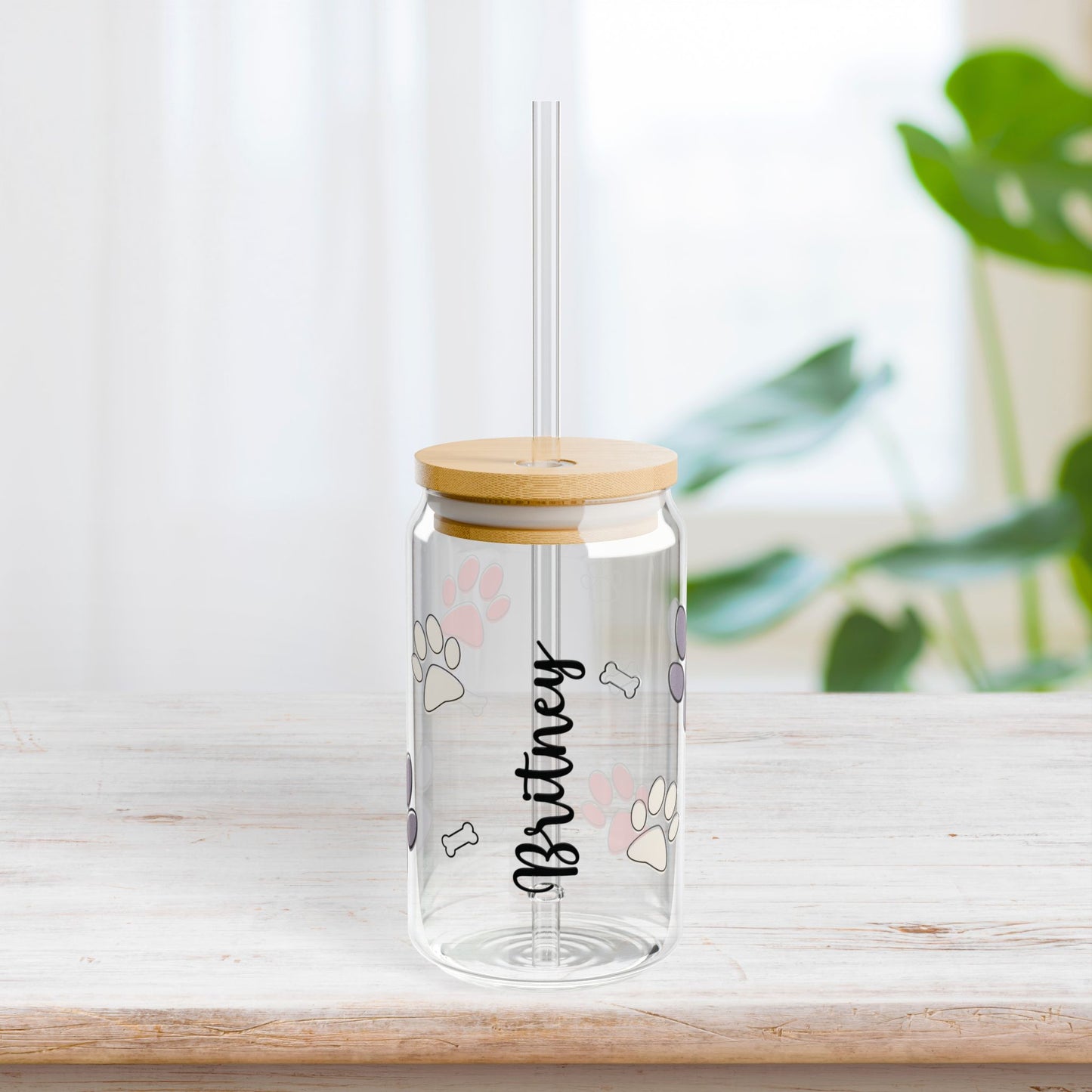 Personalized Dog Mom Sipper Glass with Names - Custom Dog Lovers Gifts